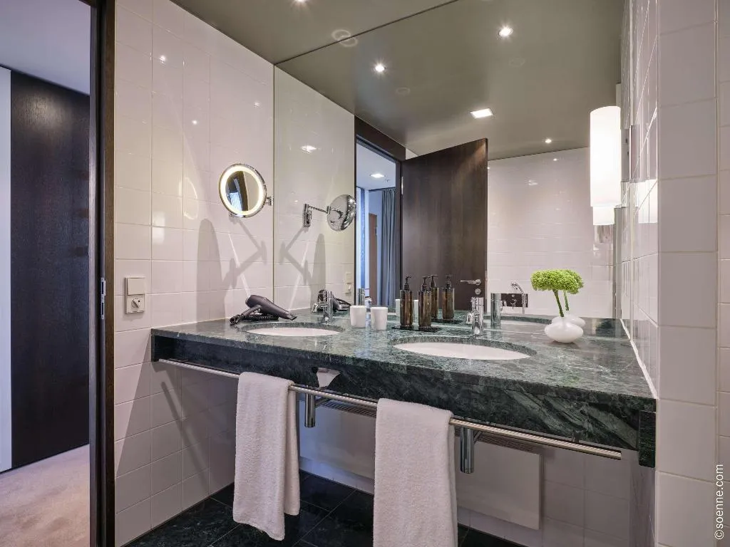 SUITE DELUXE Room, Dorint Kurfürstendamm Berlin, Berlin