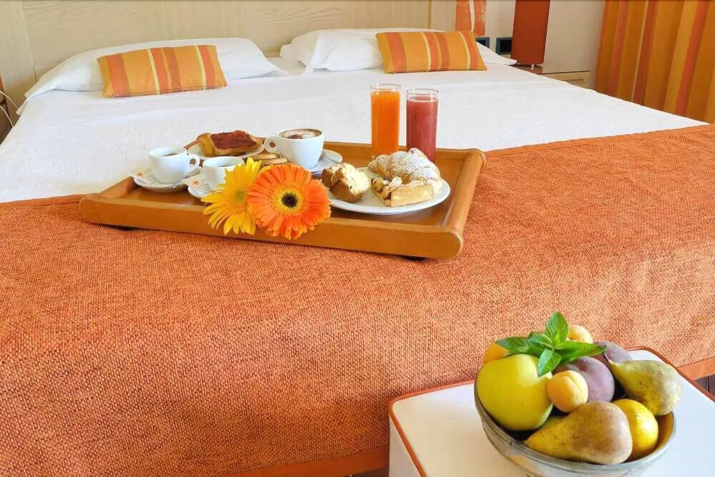 Room, Cala Rosa Club Hotel, Alghero