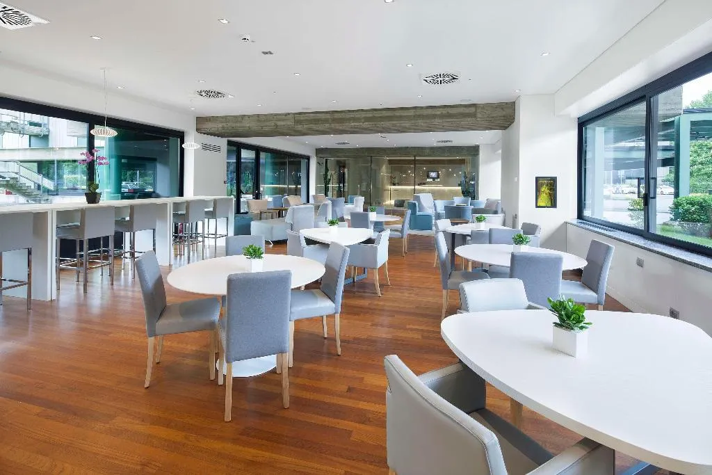 Restaurant, NH Milano Congress Centre, Milan