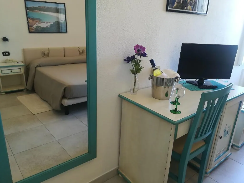 Room, Hotel Nido D'Aquila, Olbia