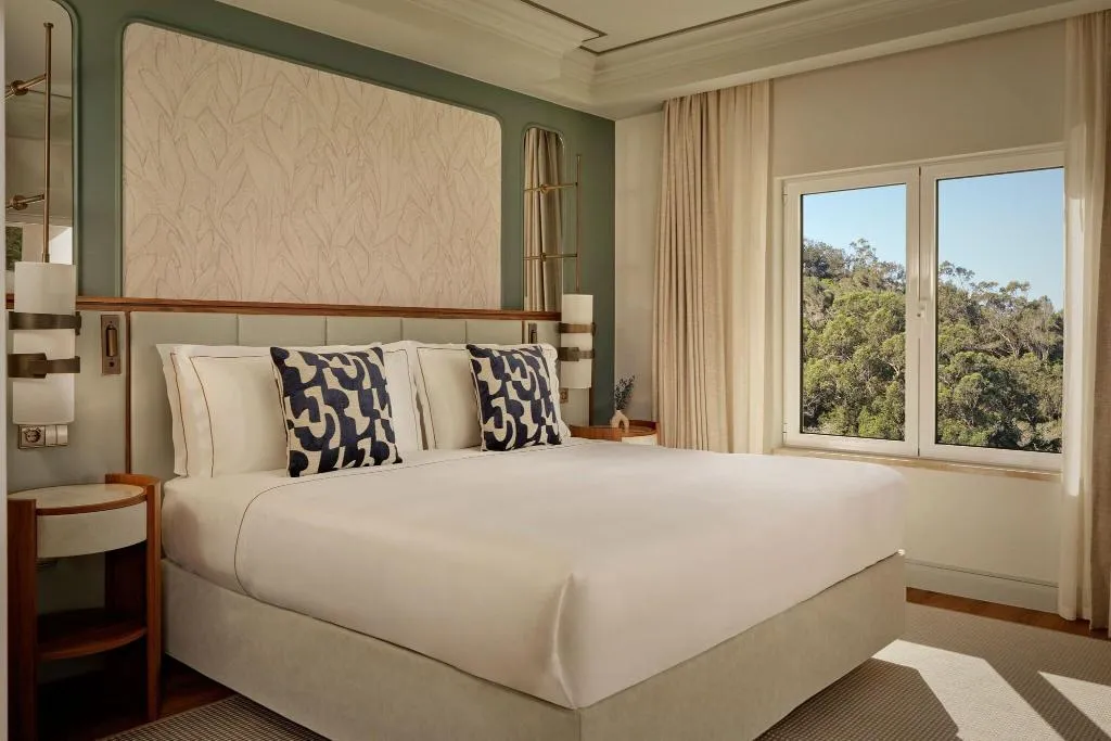 Room, Penha Longa, Lisbon