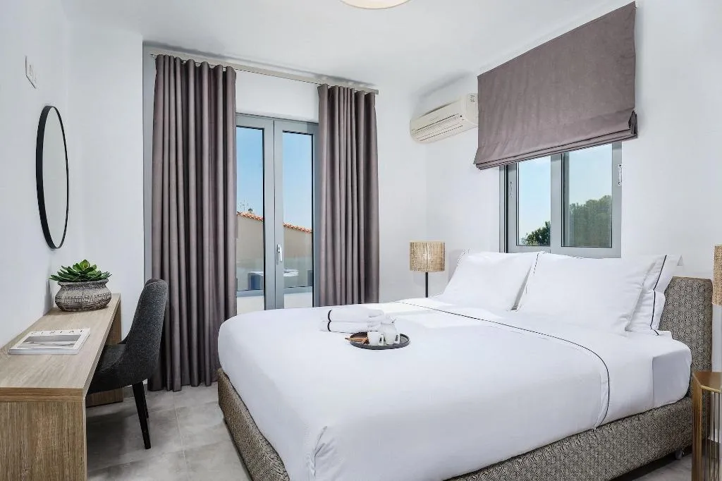 Room, Quattro Suites, Kalamata
