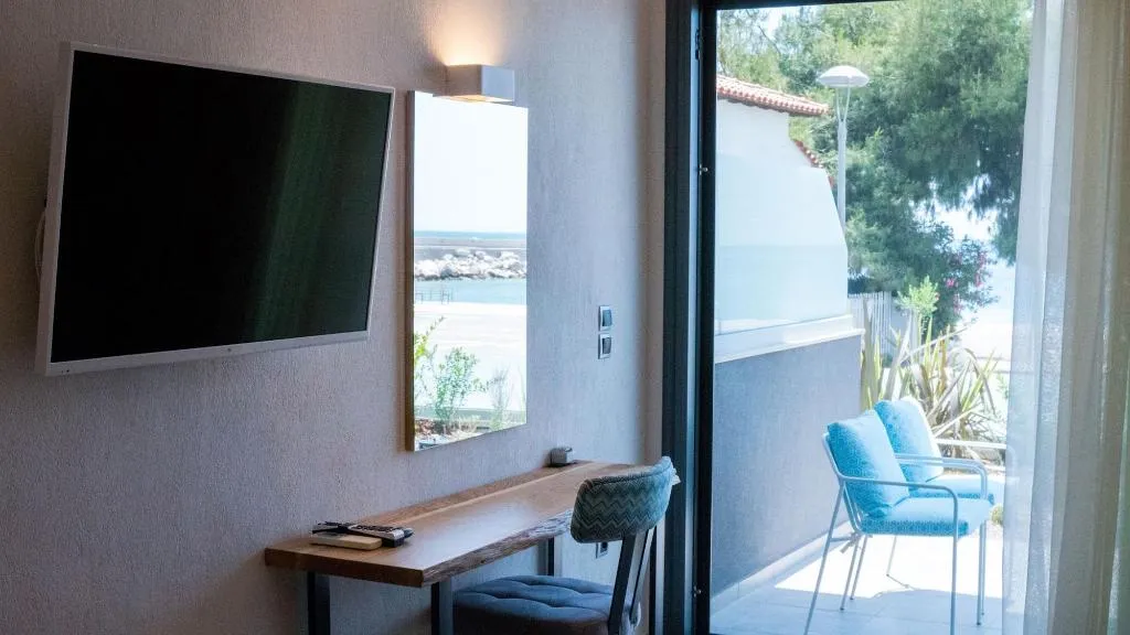 Room, Costa Domus Blue Luxury Apartments, Thessaloniki