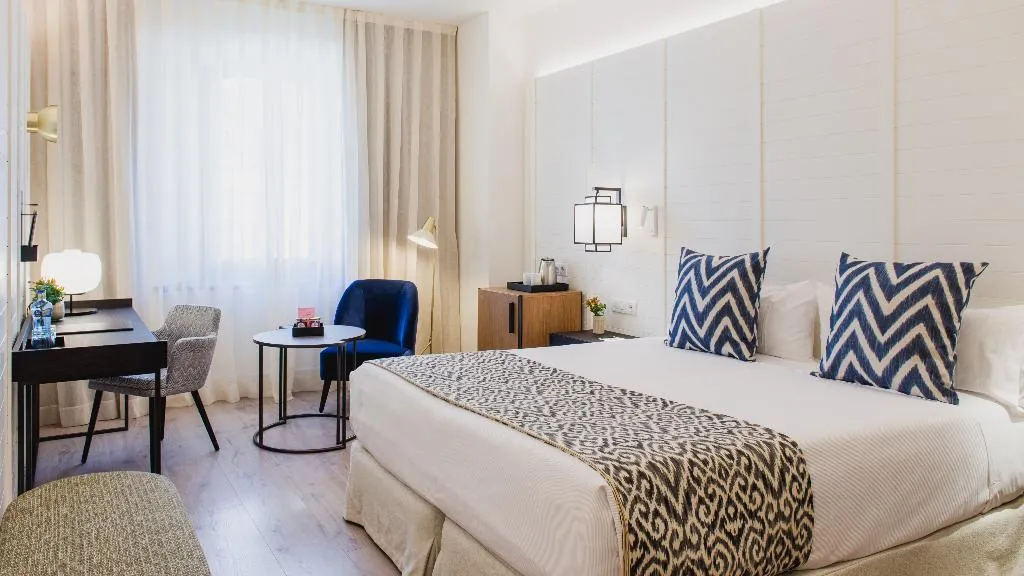 DOUBLE SUPERIOR Room, Catalonia Molina Lario, Costa Del Sol