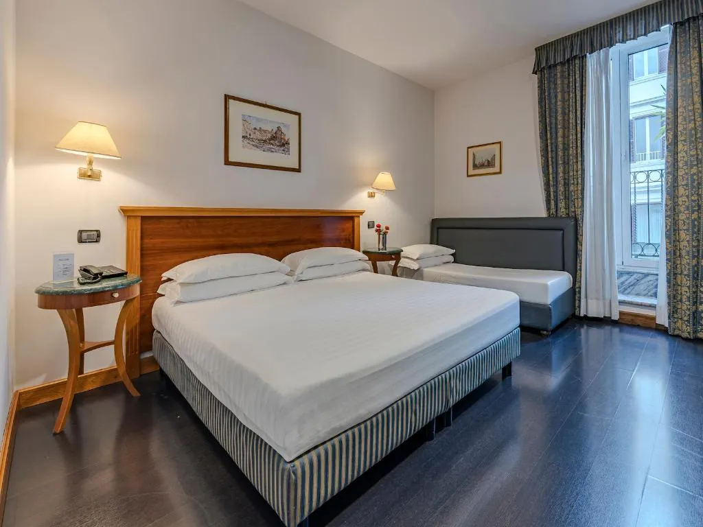 TRIPLE SUPERIOR Room, Diplomatic Rome, Rome