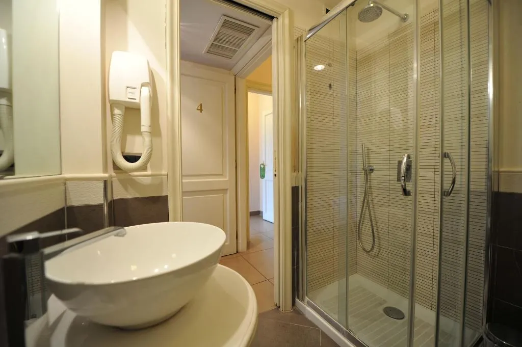 Room, B&B Roof Garden Zaccardi, Rome