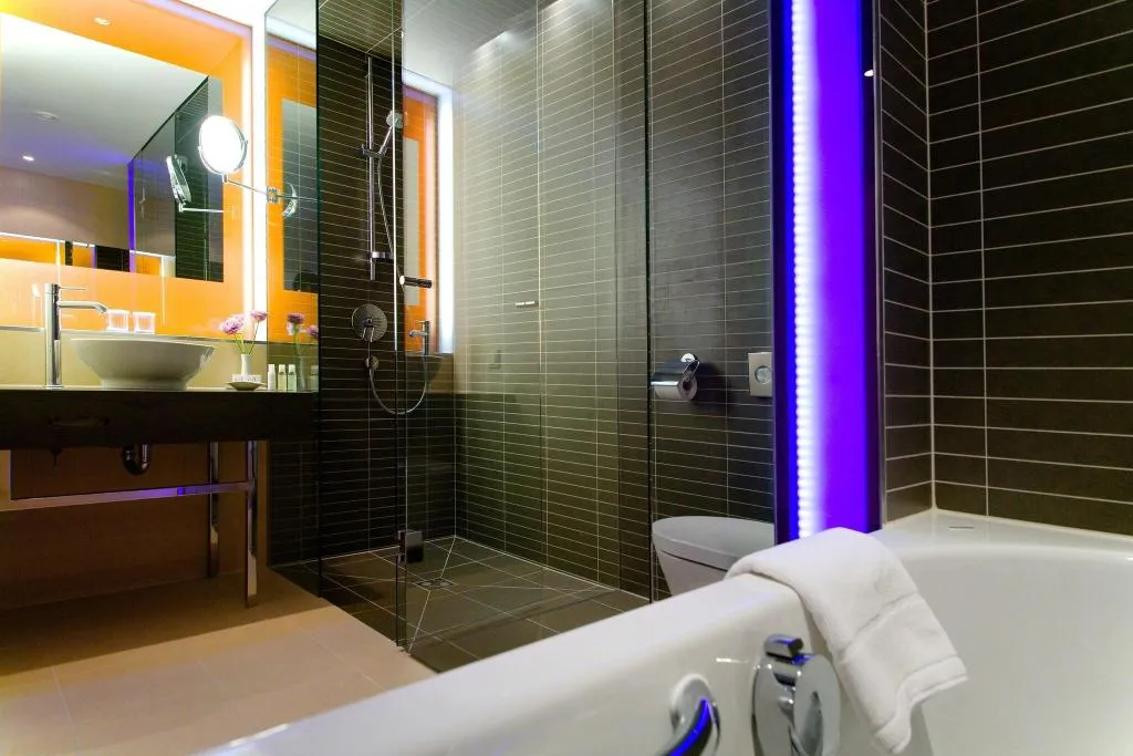 SUITE WITH DOUBLE BED Room, Vienna House by Wyndham Andel's Cracow, Krakow