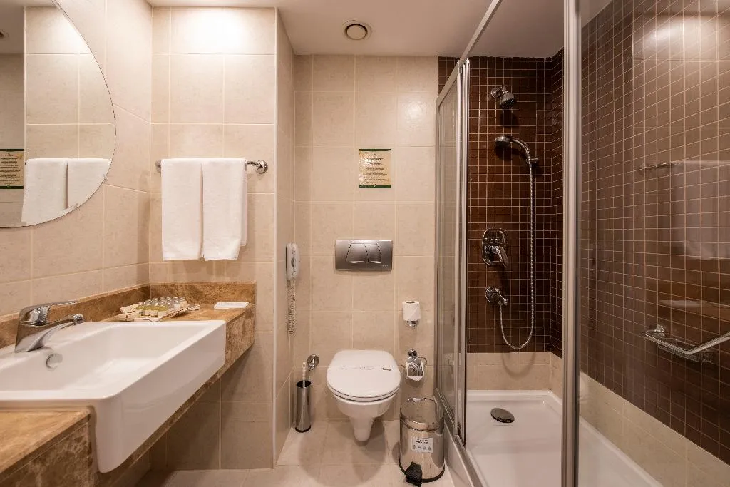 FAMILY ROOM TWO BEDROOMS ONE BATHROOM Room, Side Star Park, Antalya