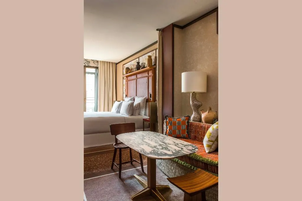 TRIPLE EXECUTIVE Room, Brach Madrid, Madrid