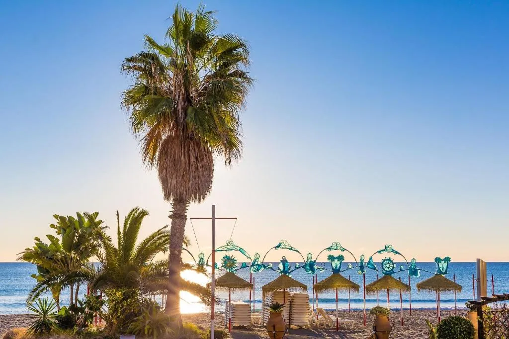 Beach, Guadalupe Cozy Inns, Costa Del Sol