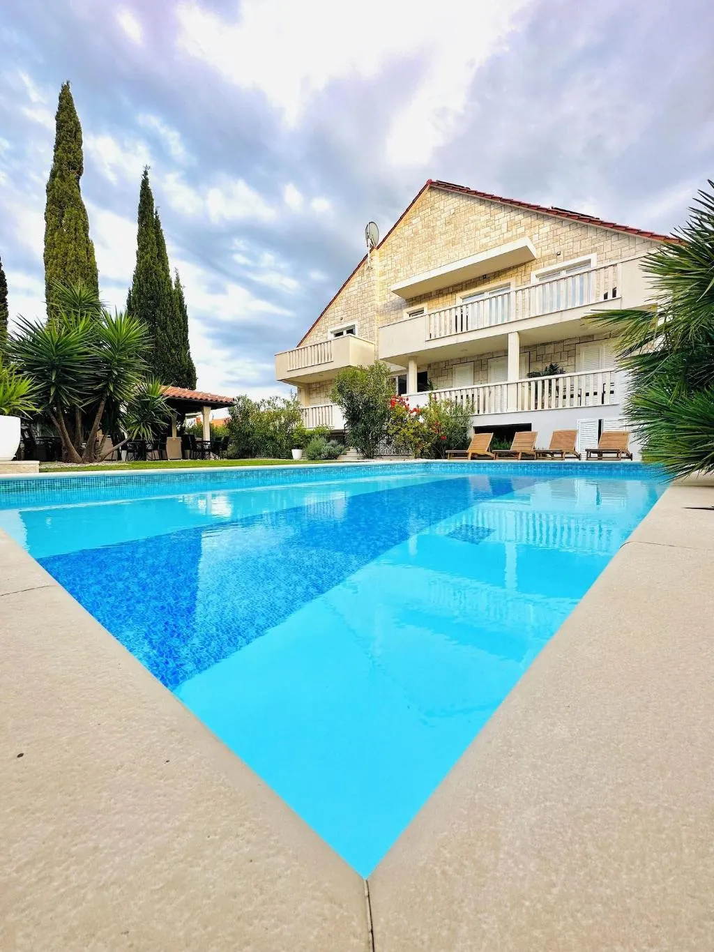 Sports and Entertainment, Villa Mediterranea, Split