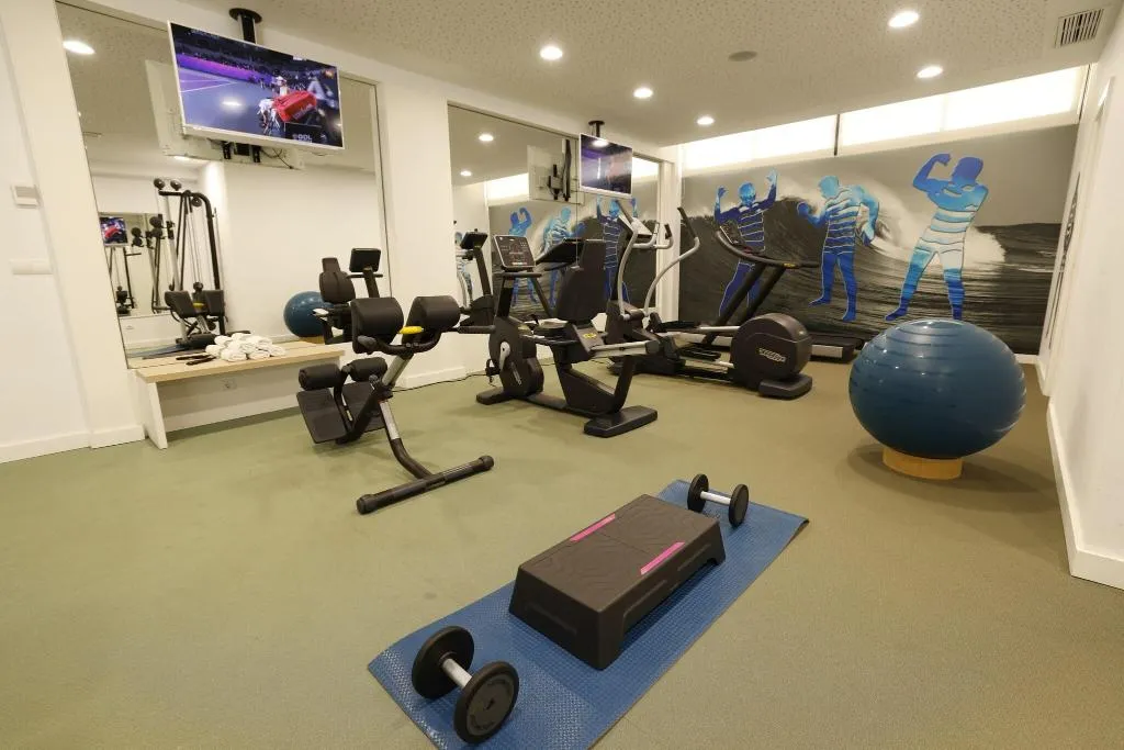 Sports and Entertainment, Marvell Club Hotel & Apartments, Ibiza