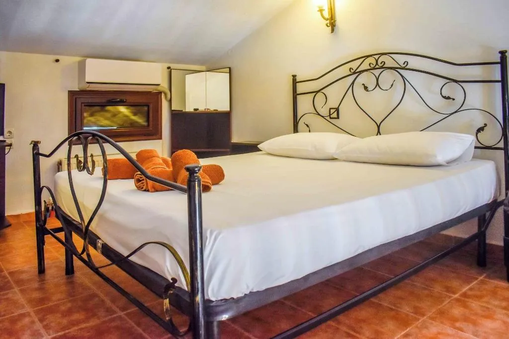 Room, Skiathos Holiday House, Skiathos