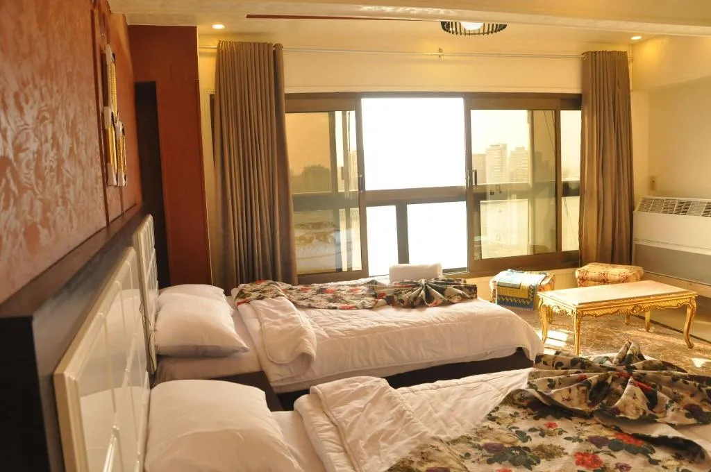 Room, Nile Sky Hotel and Suites, Cairo