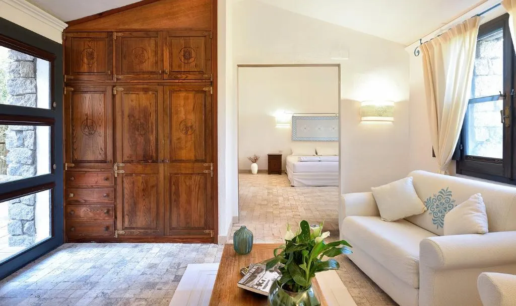JUNIOR SUITE STANDARD Room, Arbatax Prk RES-Borgo C. Moresca by Falkensteiner, Cagliari