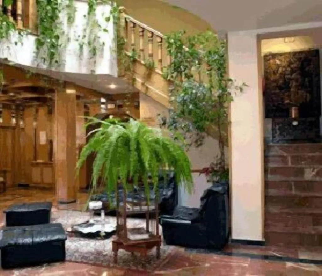 Lobby, Las Gacelas, Madrid