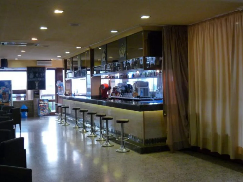 Bar, Univers, Costa Brava