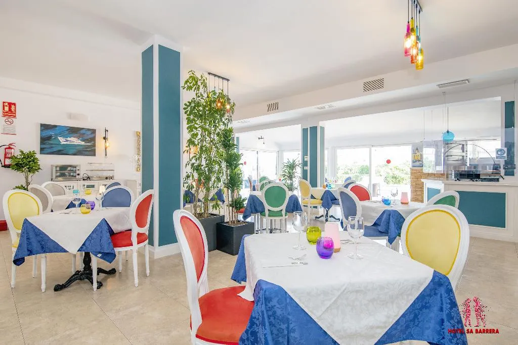 Restaurant, Hotel Sa Barrera Only Adults, Menorca