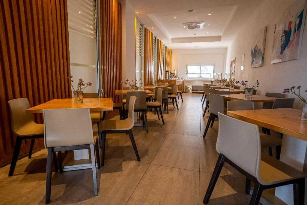 Restaurant, Vrachia Beach Hotel & Suites - Adults Only, Cyprus