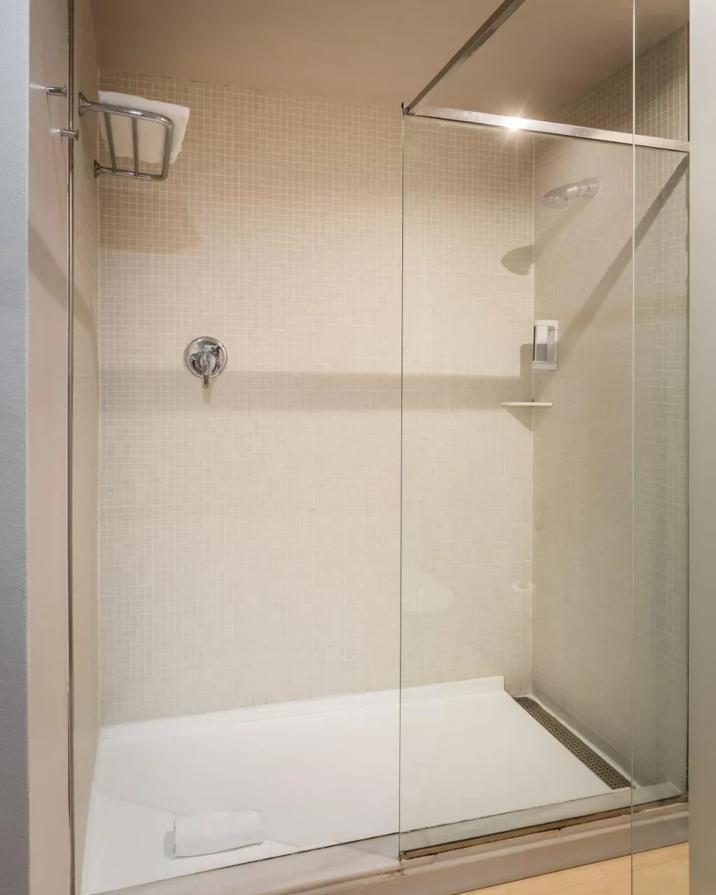 TRIPLE STANDARD Room, Madanis Hotel, Barcelona