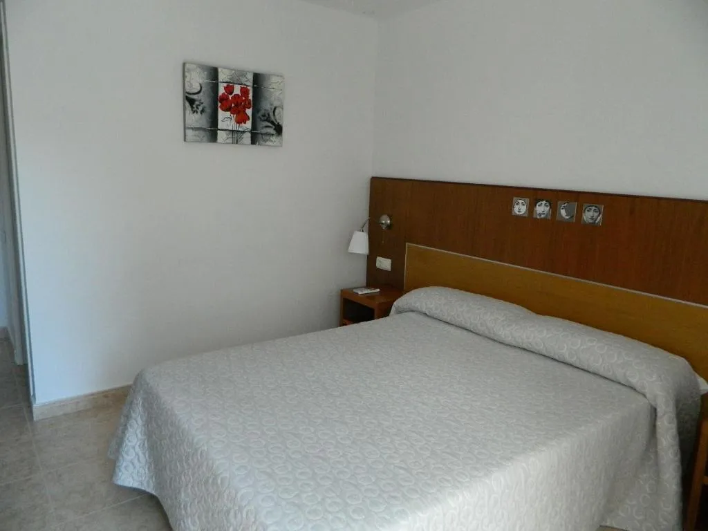Room, Pension Rovior, Costa Dorada