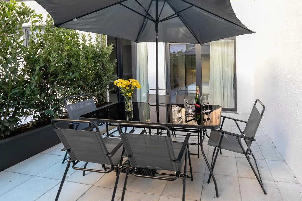 Terrace, Aiello Hotels - Citylife Apartments, Milan