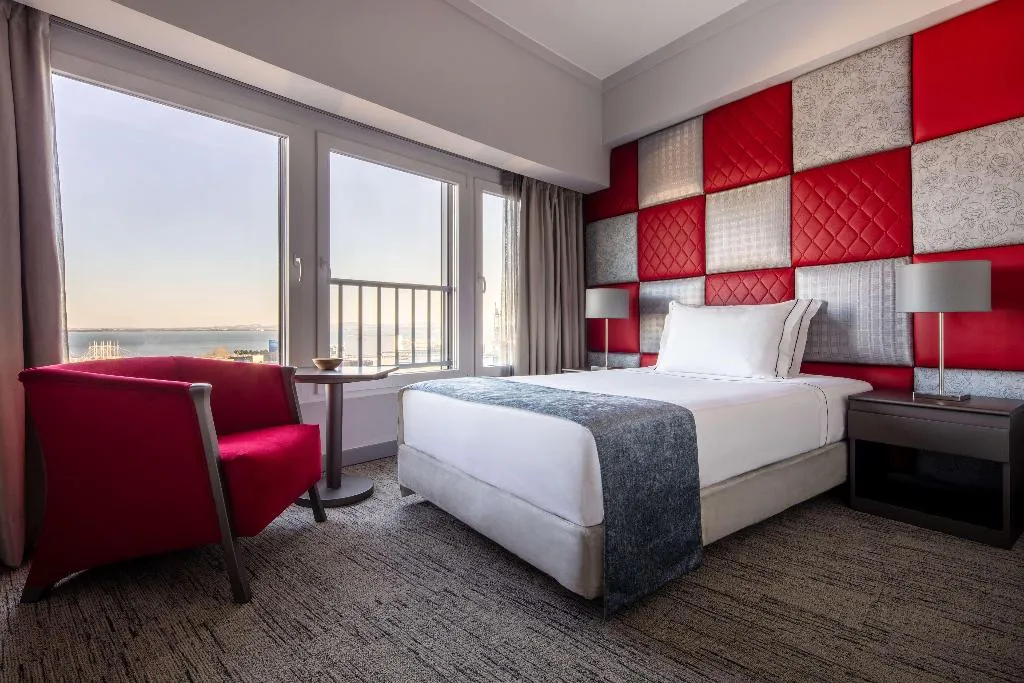 Room, Tivoli Oriente Lisboa Hotel, Lisbon
