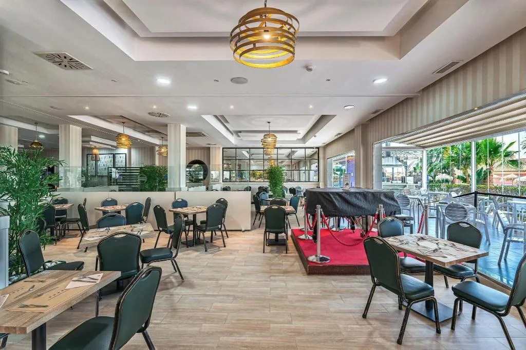 Restaurant, Hotel Spa Benalmádena Palace, Costa Del Sol