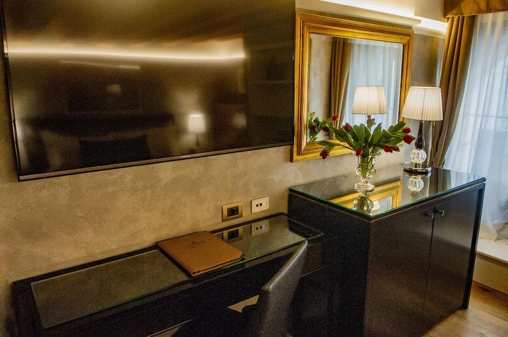Room, EGO' Residence Venice, Venice