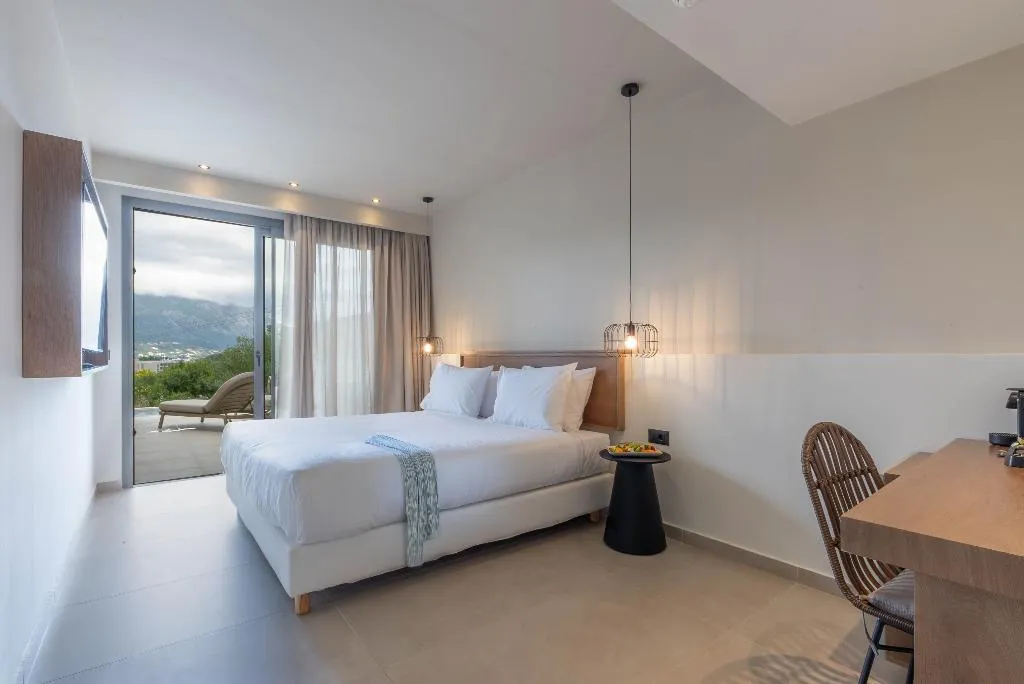 JUNIOR SUITE WITH PRIVATE POOL Room, Iolida Corfu Resort & Spa, Corfu