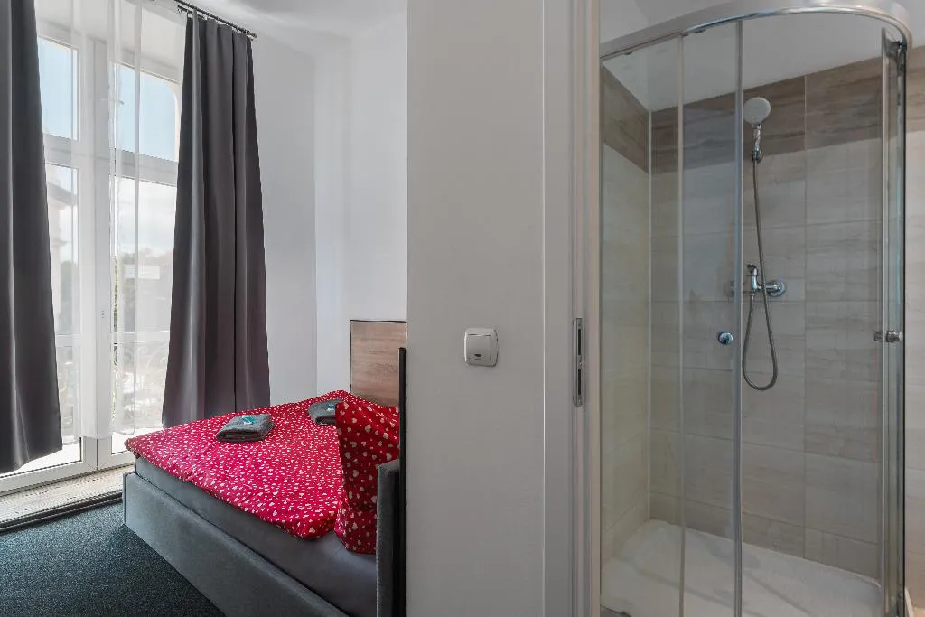 DOUBLE STANDARD Room, Queen Apartments, Krakow