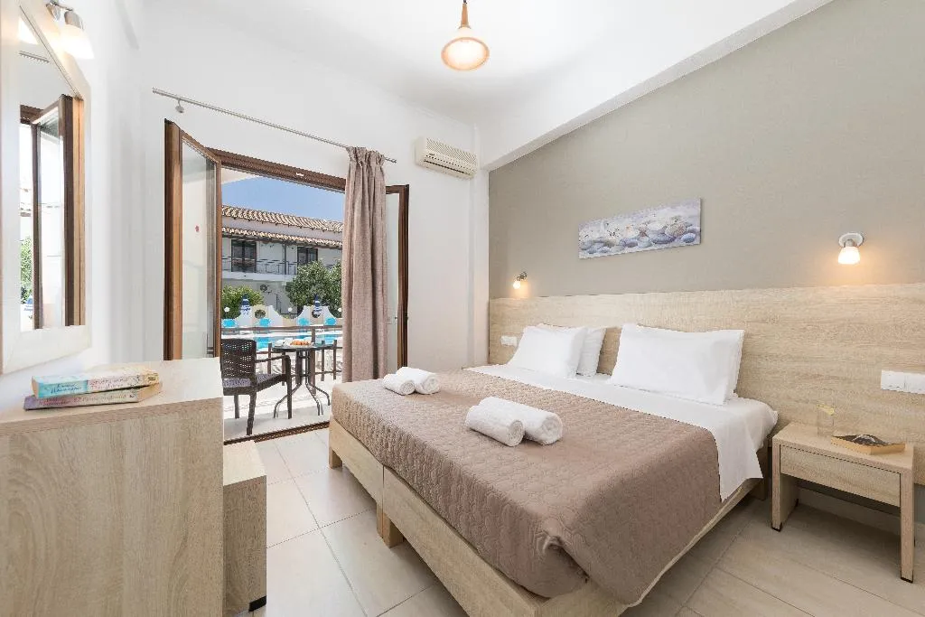 Room, Lefkimi, Corfu