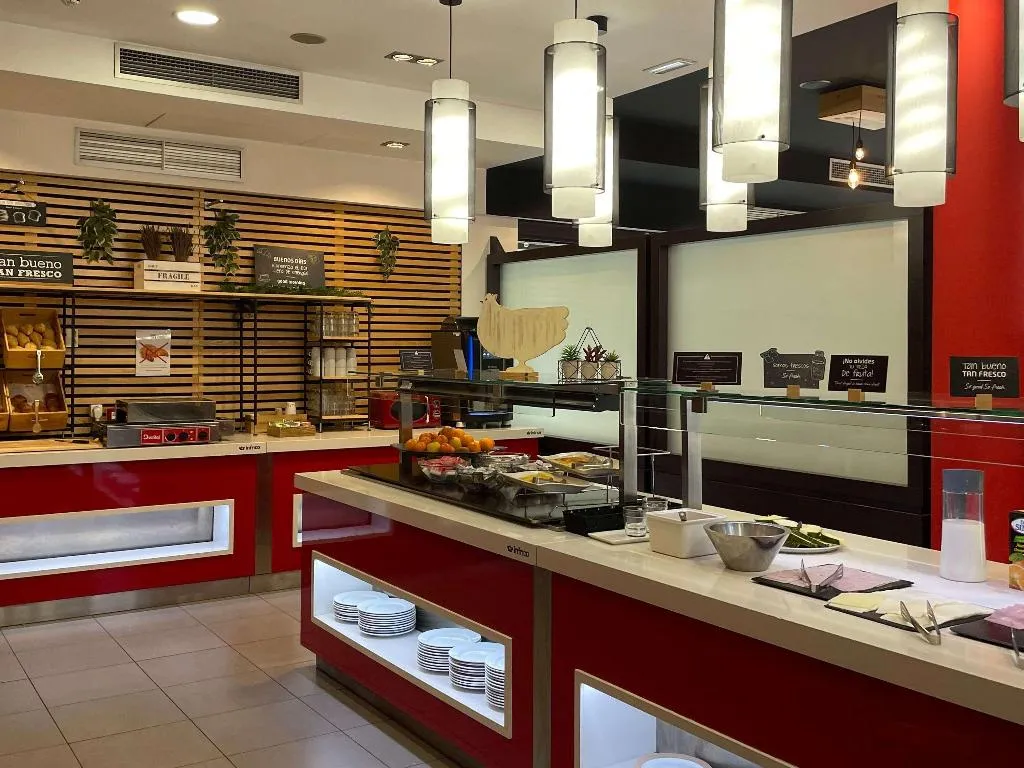 Restaurant, ibis budget Girona Costa Brava, Costa Brava