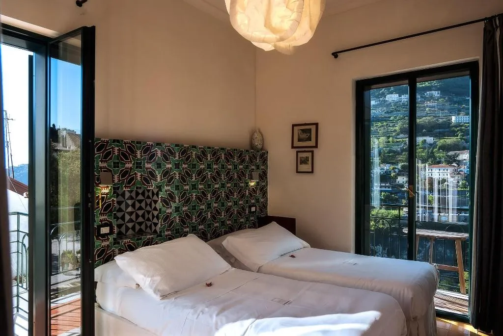 Room, La Moresca, Naples
