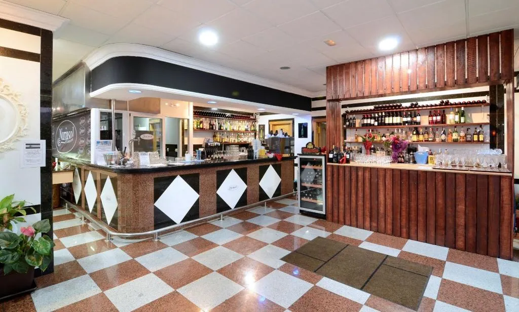 Bar, Apartamentos Nuria Sol, Costa Del Sol