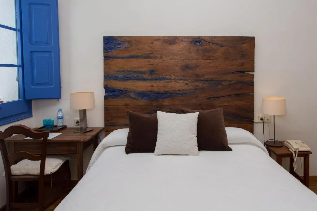 Room, Hostal De La Plaça, Barcelona