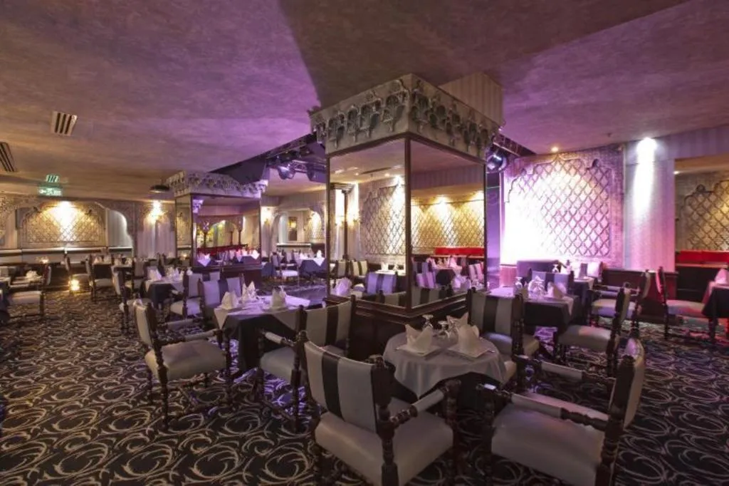 Restaurant, Broadway, Dubai