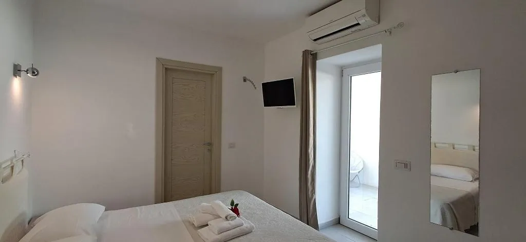 Room, Al Mare Da Francesca, Olbia