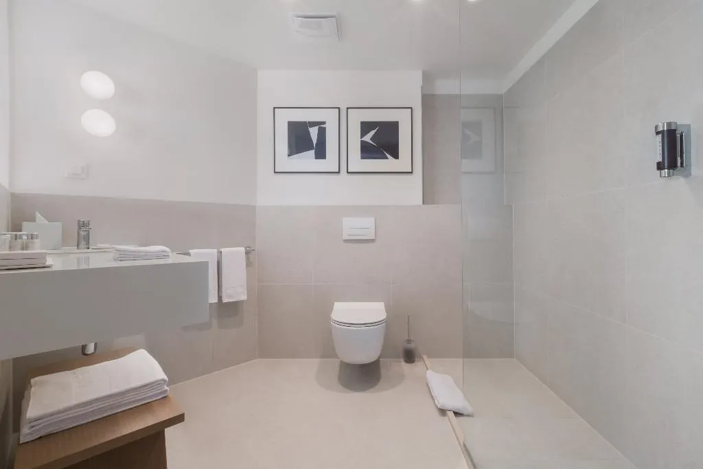 DOUBLE PREMIUM SEA VIEW Room, Bluesun Hotel Soline, Split