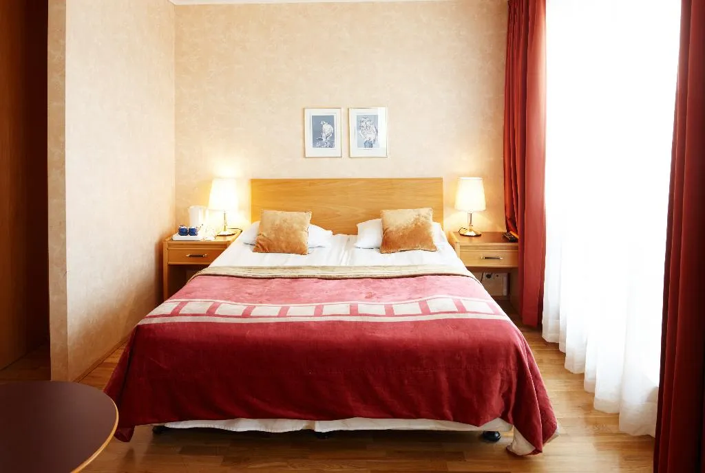 DOUBLE STANDARD Room, Fosshotel Raudara, Reykjavik