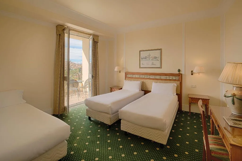 FAMILY ROOM CAPACITY 3 Room, NH Caltagirone Villa San Mauro, Catania