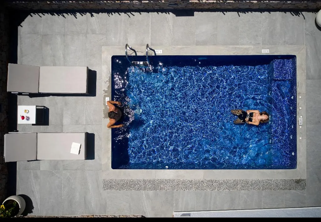 Pool, Sea Breeze Santorini Beach Resort, Curio Collectio, Santorini