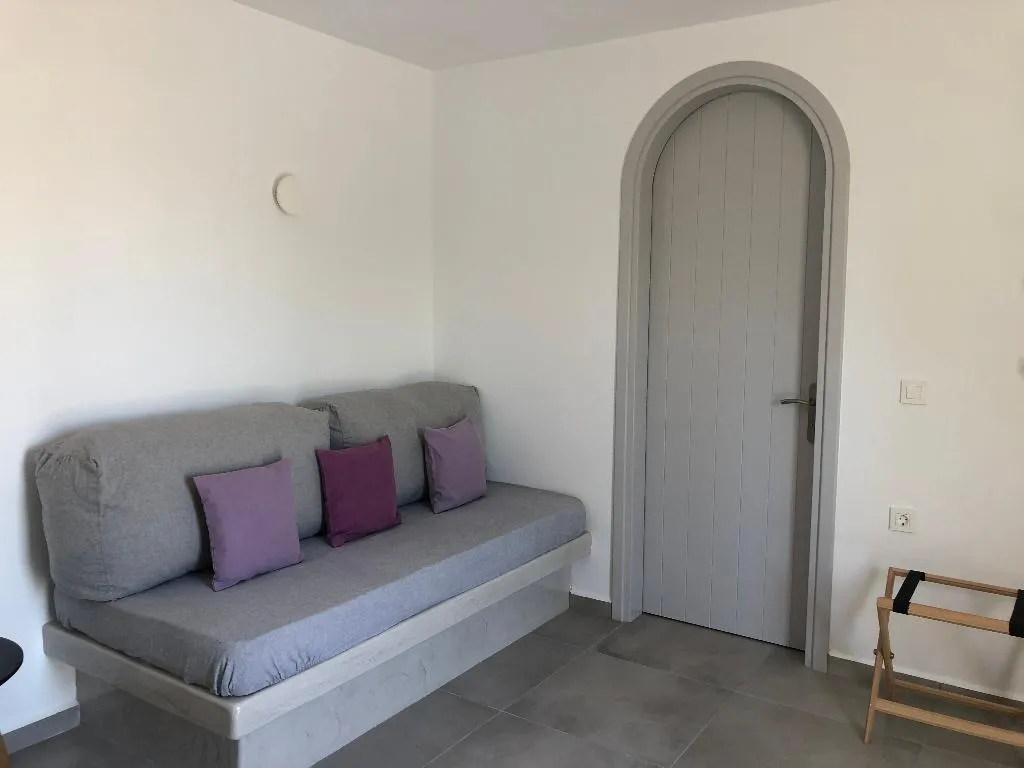 APARTMENT DELUXE Room, Dragonfly Villas, Santorini