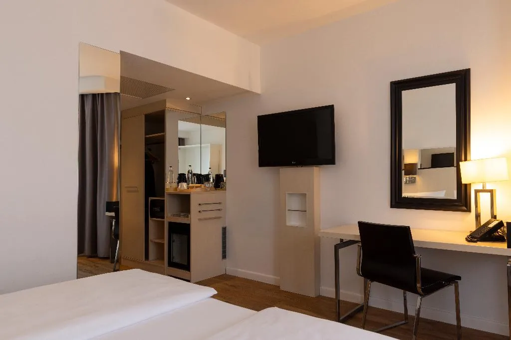 FAMILY ROOM STANDARD Room, Scandic Berlin Kurfürstendamm, Berlin