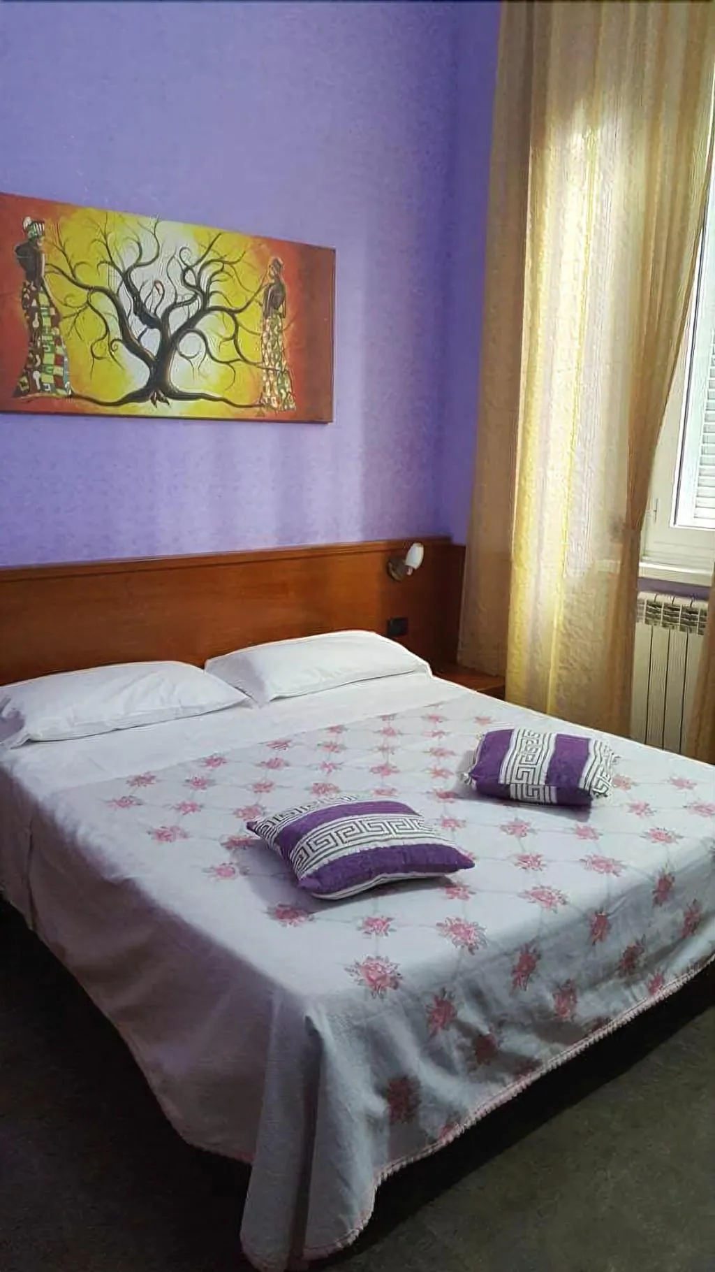 Room, Tagliaferri Lucia, Naples