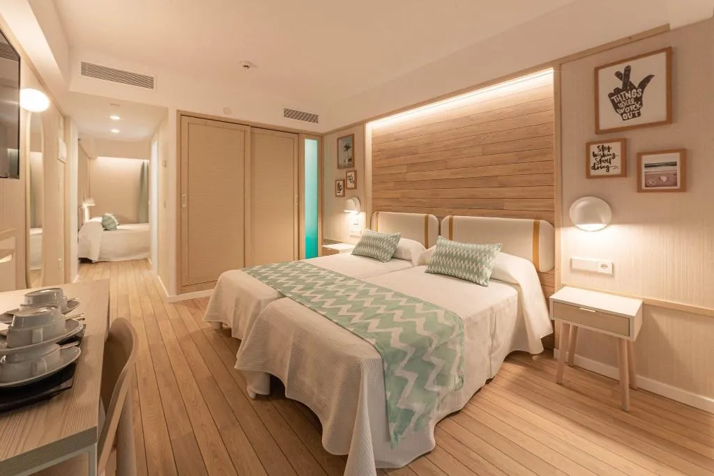 Room, Ambassador Playa II, Costa Blanca