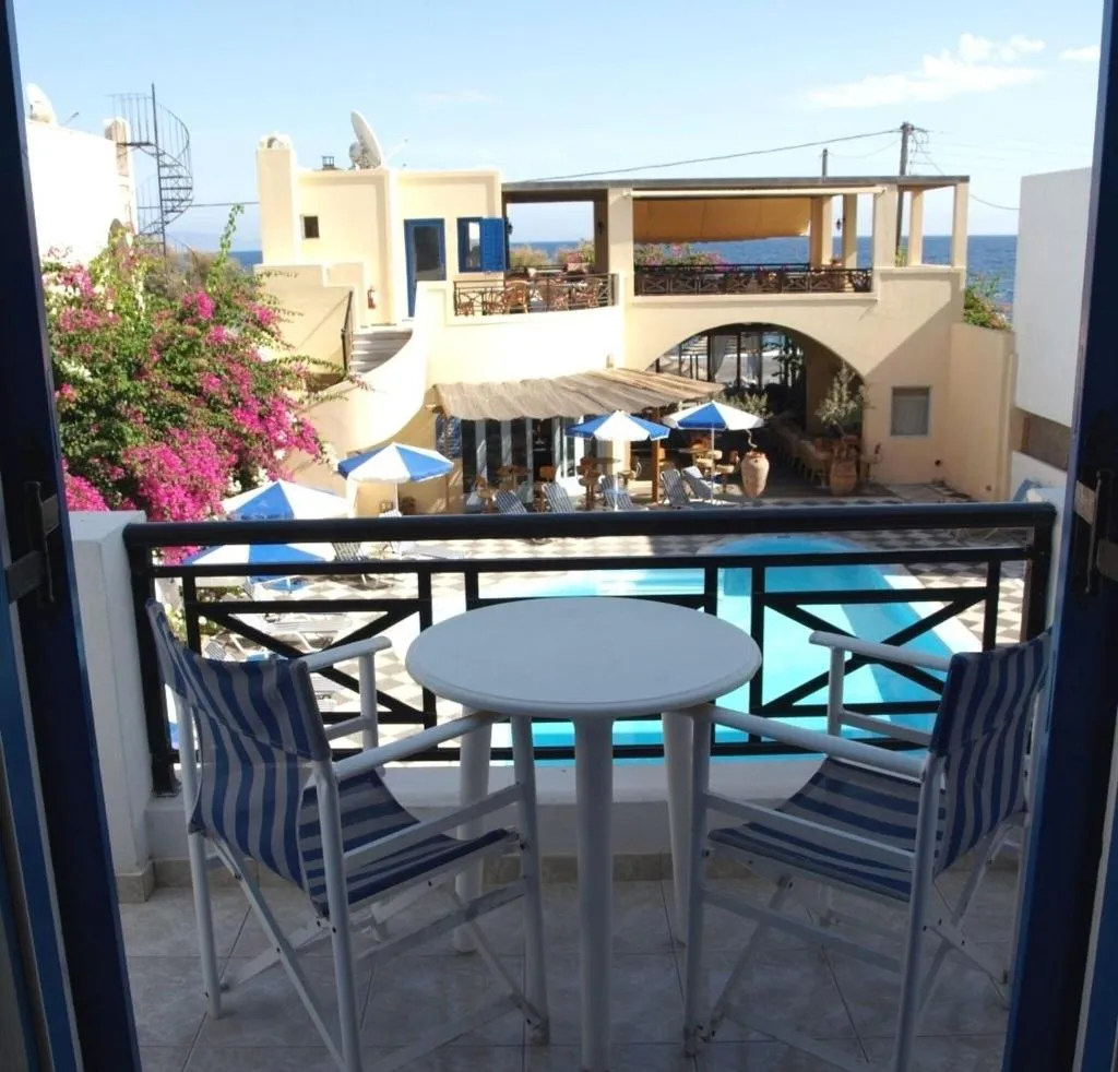 Room POOL VIEW Room, Levante Beach, Santorini