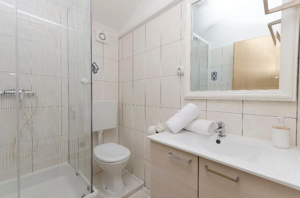 APARTMENT CAPACITY 3 Room, Apartments Marica, Split