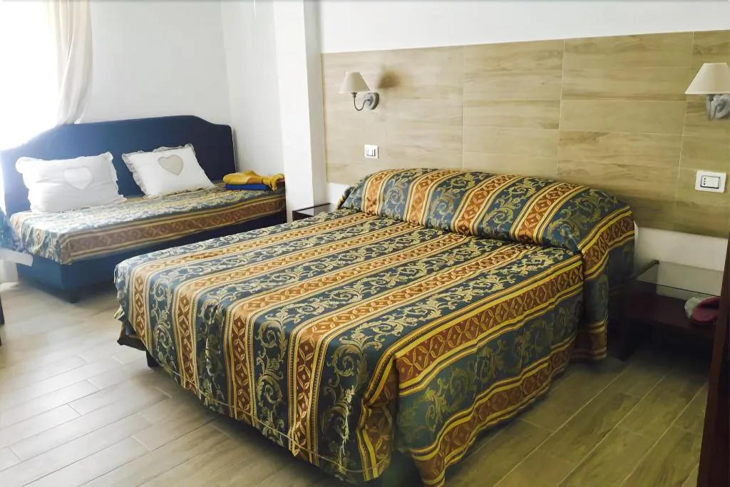 Room, Hotel La Bussola, Rome