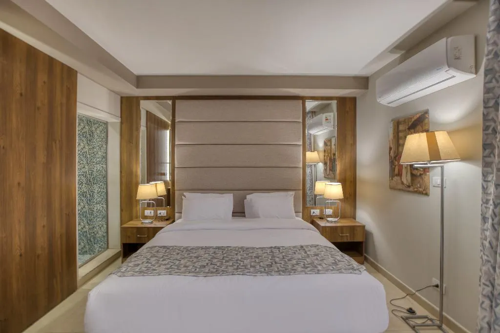 SINGLE KING SIZE BED Room, Nozol Pyramids Hotel & SPA, Cairo